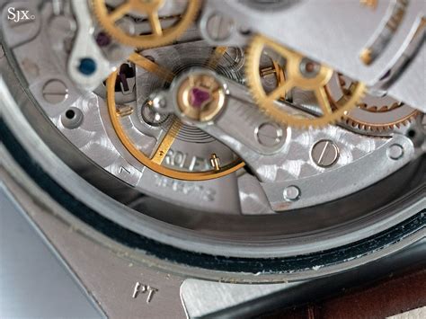 rolex mechanical watch accuracy